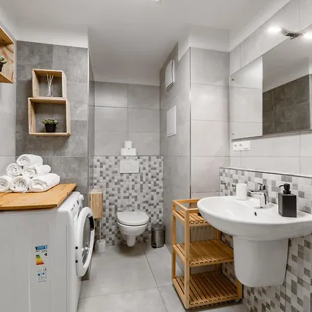 Korzo Relax Apartment *